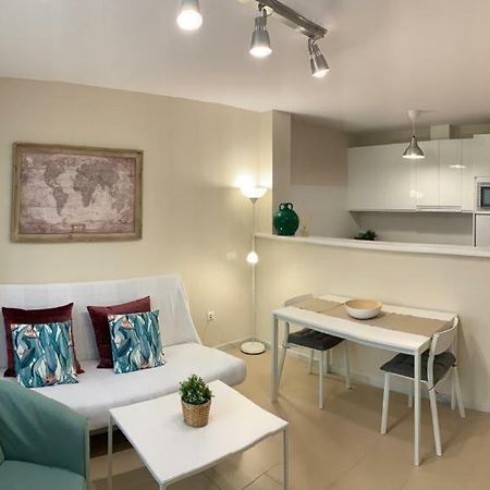 Apartamento Mariposa II コニル・デ・ラ・フロンテラ エクステリア 写真